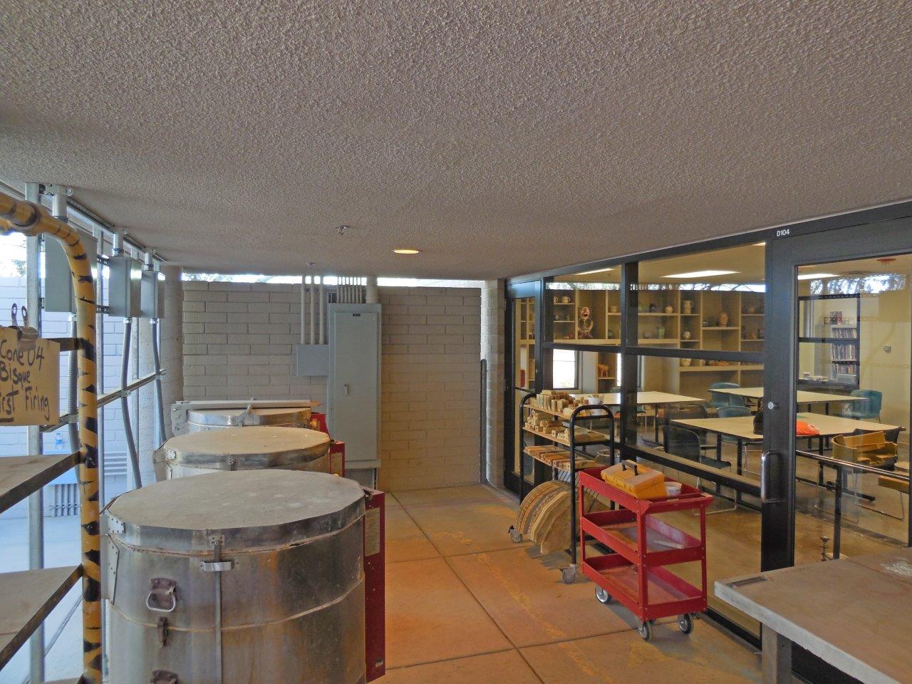 Paradise Valley CC Ceramics Lab